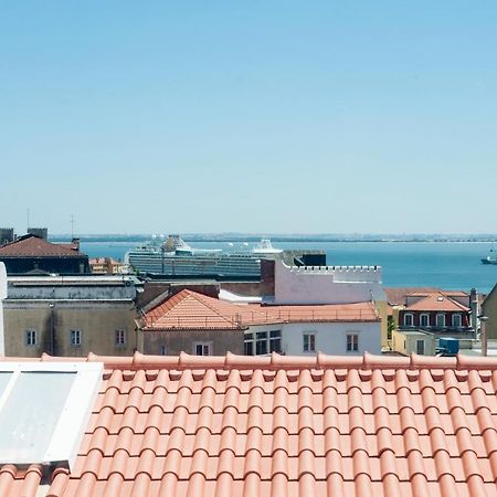 Апартаменты Lisbon Chiado One Экстерьер фото