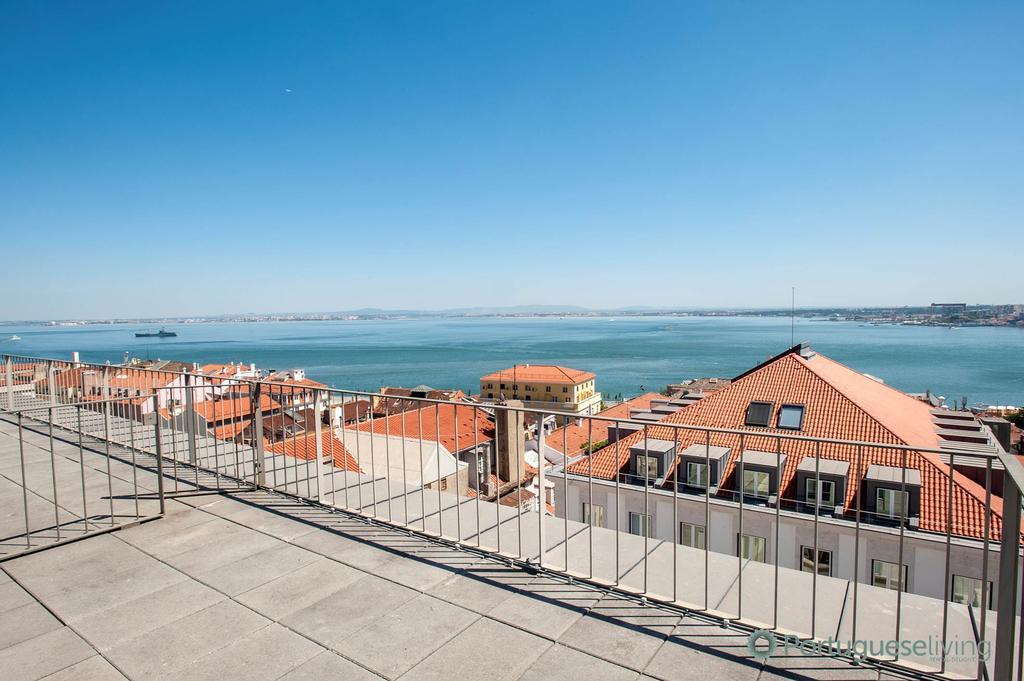 Апартаменты Lisbon Chiado One Экстерьер фото